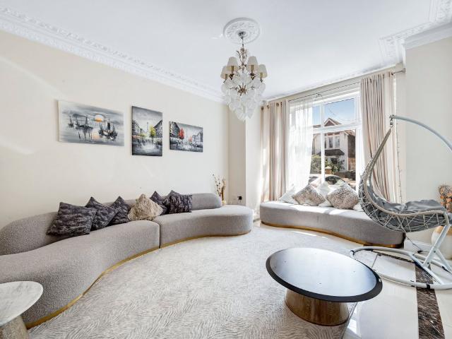 Hamilton Road, Chiswick W5, 8 bed detached house to rent, £11,000 pcm | PrimeLocation