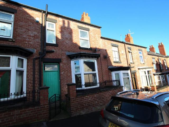 Hamilton Road, Sheffield 3 bed terraced house to rent £875 pcm £202 pw
