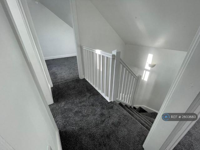 Hamilton Street Ashton Under Lyne. 1 bed in a house share to rent £500 pcm £115 pw