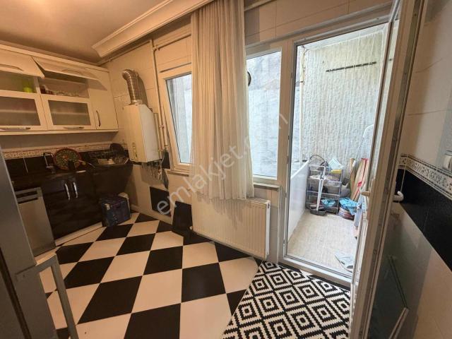 Hamitlerde Kiralık Daire 2+1 Ara Kat