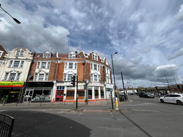 Hamlet Court Road, Westcliff On Sea SS0, 1 bed flat to rent, £850 pcm | PrimeLocation