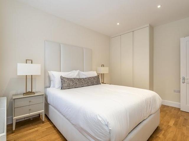 Hamlet Gardens, 290 King Street. 2 bed flat to rent £3,350 pcm £773 pw