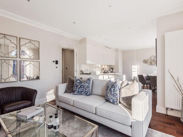 Hamlet Gardens General Three bed information London 2695540