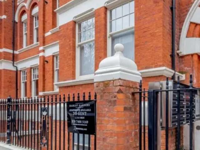 Hamlet Gardens, London, W6 0TR, United Kingdom | 2 bed apartment for rent #115641460 | Rentberry