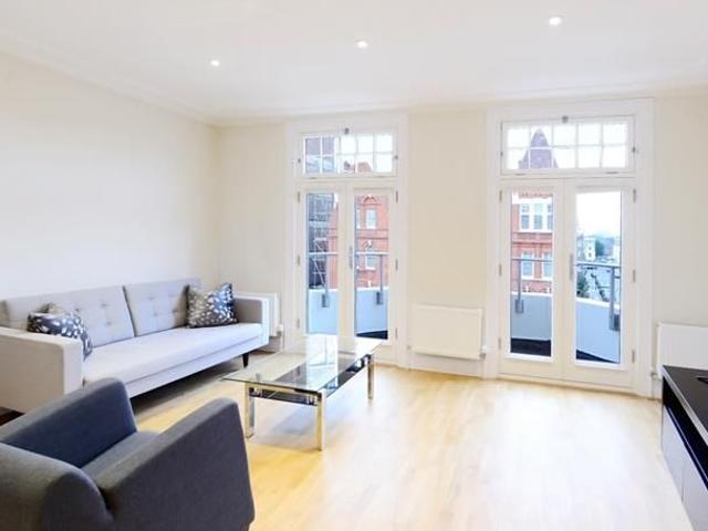 Hamlet Gardens, London W6, 2 bed terraced house to rent, £3,640 pcm | PrimeLocation