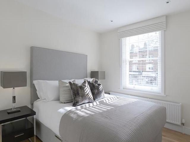 Hamlet Gardens, London W6, 2 bed terraced house to rent, £3,683 pcm | PrimeLocation