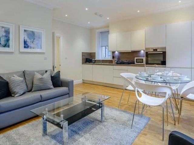 Hamlet Gardens, London W6, 2 bed terraced house to rent, £3,726 pcm | PrimeLocation