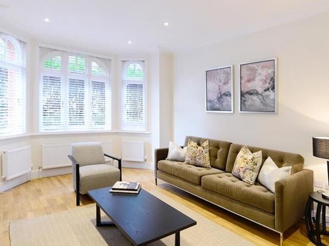 Hamlet Gardens, Ravenscourt Park, London W6, 3 bed terraced house to rent, £5,048 pcm | PrimeLocation