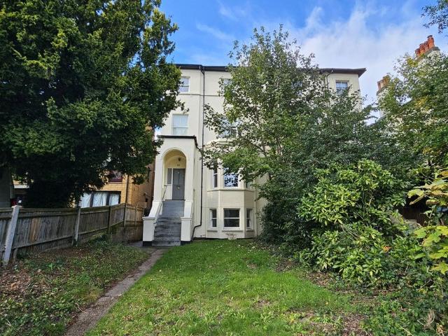 Hamlet Road, Crystal Palace SE19, 1 bed flat to rent, £7,150 pcm | PrimeLocation