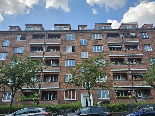 Hamm, helle Zwei Zimmer Wohnung mit Loggia