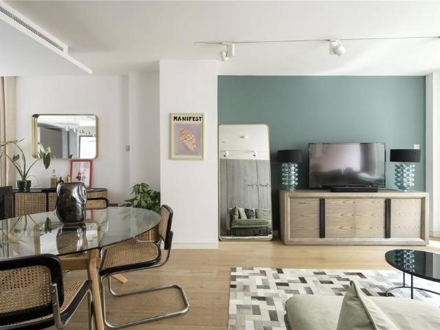 Hammer House, 113 117 Wardour Street, London, W1F 0UJ, United Kingdom | 2 bed duplex for rent #139404093 | Rentberry
