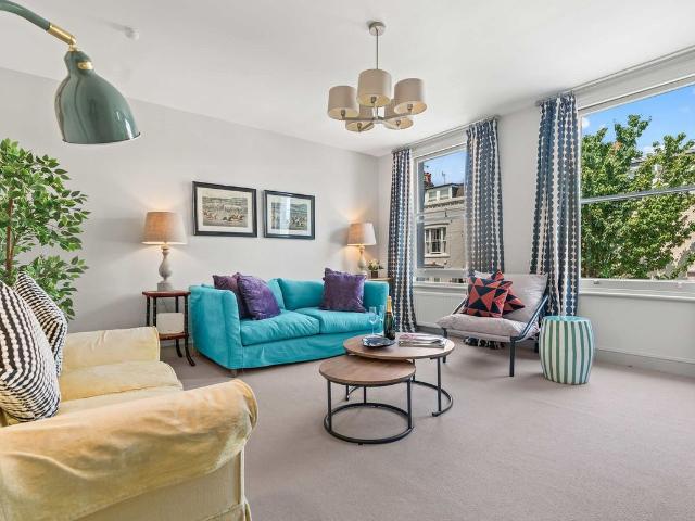 Hammersmith W14, 2 bed flat to rent, £6,313 pcm | PrimeLocation