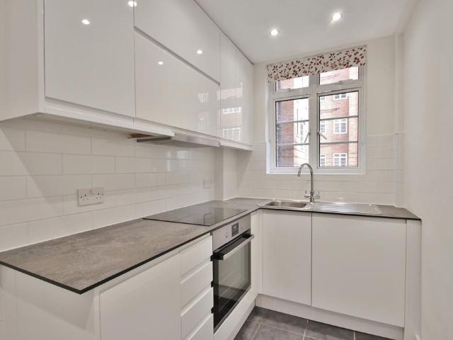 Hammersmith Road, London, W6 7BY, United Kingdom | 1 bed apartment for rent #139544243 | Rentberry