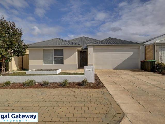 Hammond Park Easy Care Family Home 4x2 $780 p/w