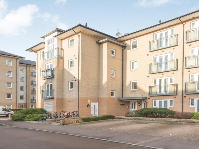 Hampden Gardens, Cambridge, CB1 2 bed flat to rent £1,645 pcm £380 pw