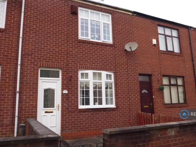 Hampden St, Heywood, OL10 2 bed terraced house to rent £950 pcm £219 pw