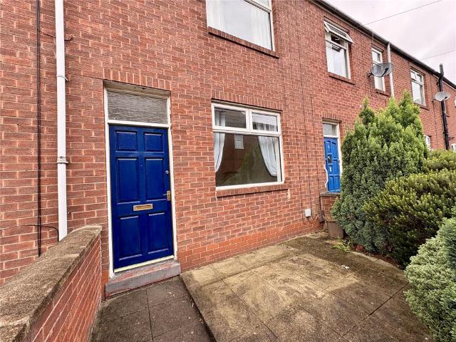Hampden Street, Heywood, Lancashire. 2 bed terraced house to rent £850 pcm £196 pw