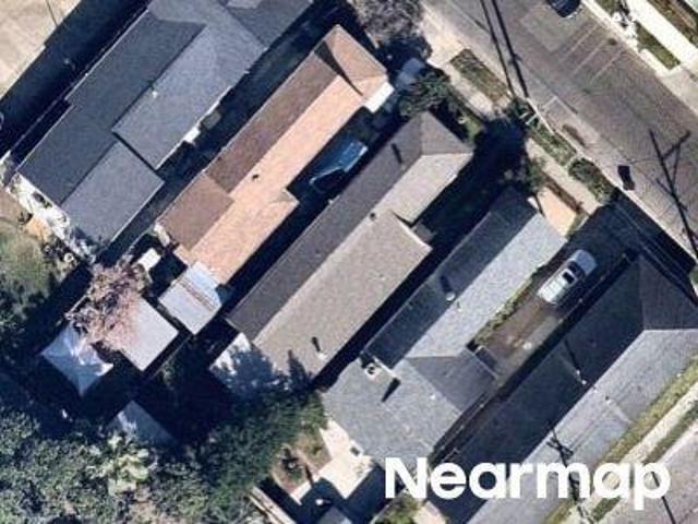 Hampson St