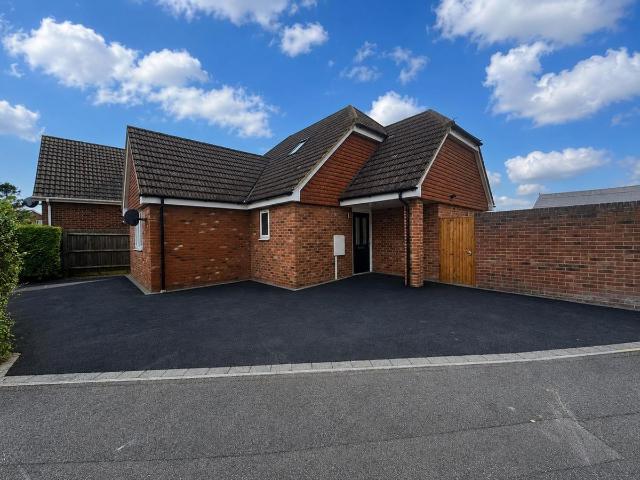 Hampson Way, Bearsted ME14, 3 bed detached house to rent, £2,400 pcm | PrimeLocation