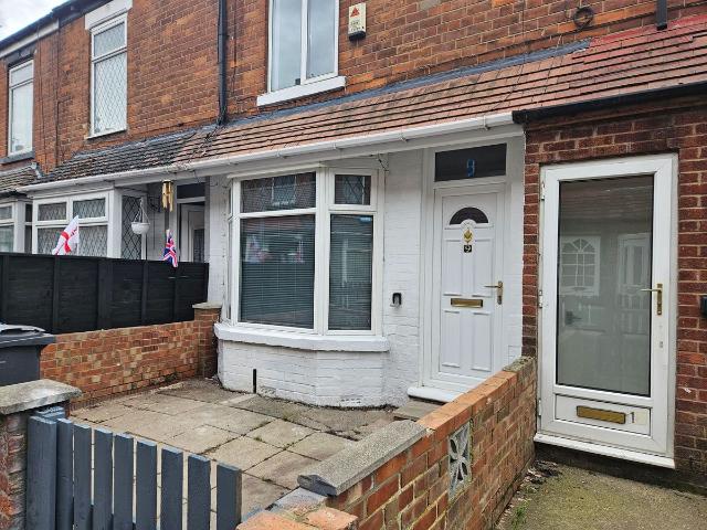 Hampshire Street, Hull HU4, 2 bed terraced house to rent, £695 pcm | PrimeLocation