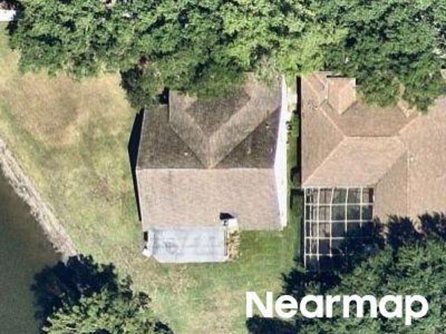 Hampshire Park Dr