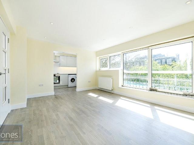 Hampstead High Street, Hampstead Village, London NW3, 1 bed flat to rent, £2,250 pcm | PrimeLocation