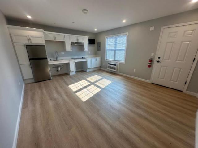 Hampton NH 03842 104161504
