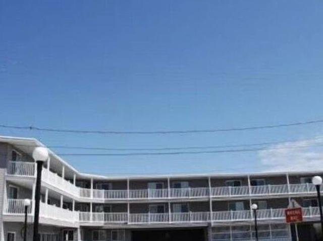 Hampton NH 03842 104261912
