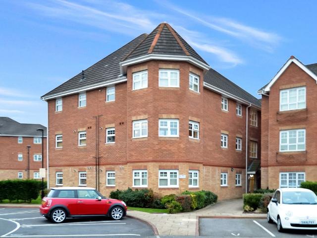 Hampton Court Way, Widnes WA8, 2 bed semi detached house to rent, £900 pcm | PrimeLocation