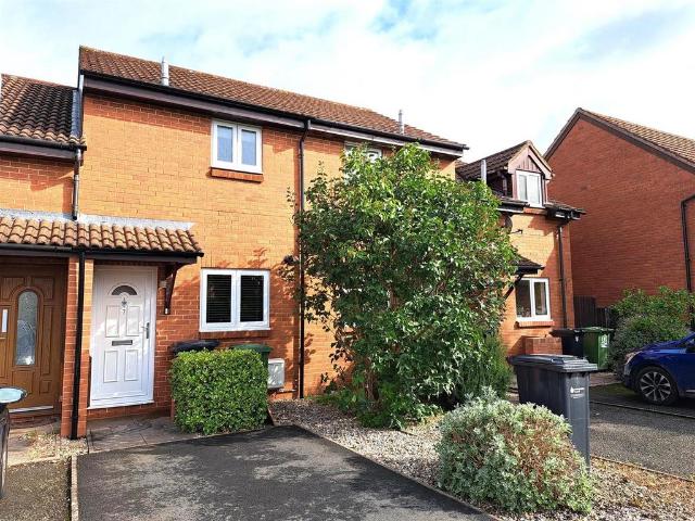 Hampton Park, Hereford 1 bed terraced house to rent £850 pcm £196 pw