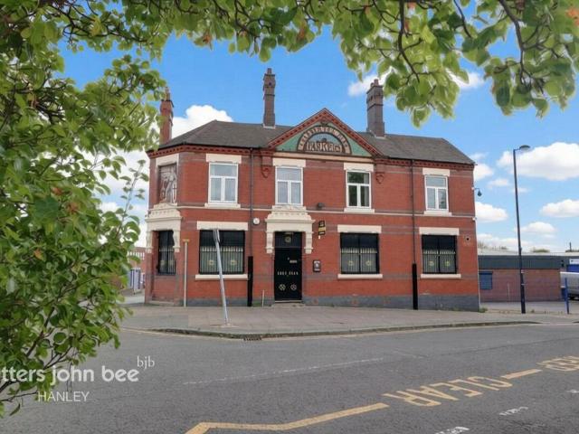 Hampton Street, STOKE ON TRENT 1 bed in a house share to rent £630 pcm £145 pw