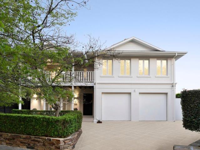 Hampton Style Garden Oasis in an Elite Cul De Sac