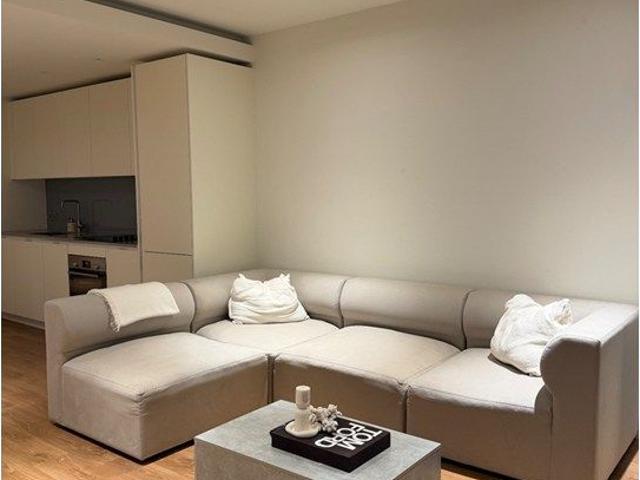 Hampton Tower, London E14, Studio to rent, £2,640 pcm | PrimeLocation