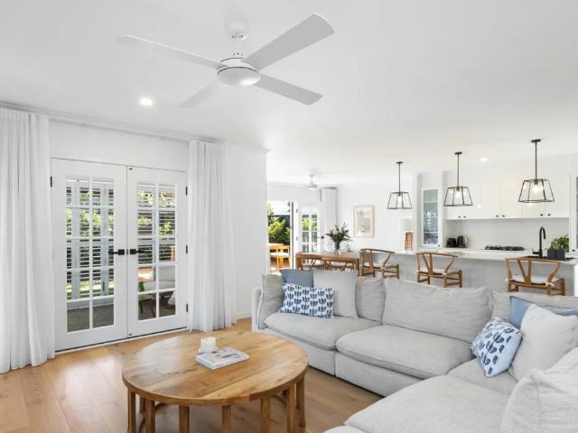 Hamptons Inspired Sanctuary in the Heart of Palmview