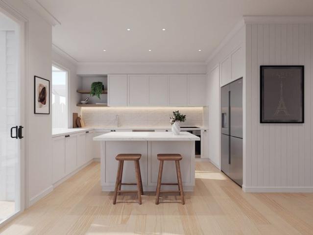 HAMPTONS STYLE 3x BEDROOM VILLA + Large Rumpus Room Parking 2