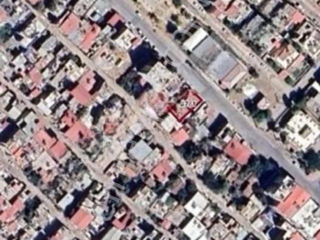 Hamra'dan Bulvar Üzeri İşyeri Ve Üzerine Ev Yapımına Uygun.