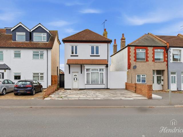 Hamstel Road, Southend On Sea, 4 SS2, 3 bed detached house to rent, £1,700 pcm | PrimeLocation