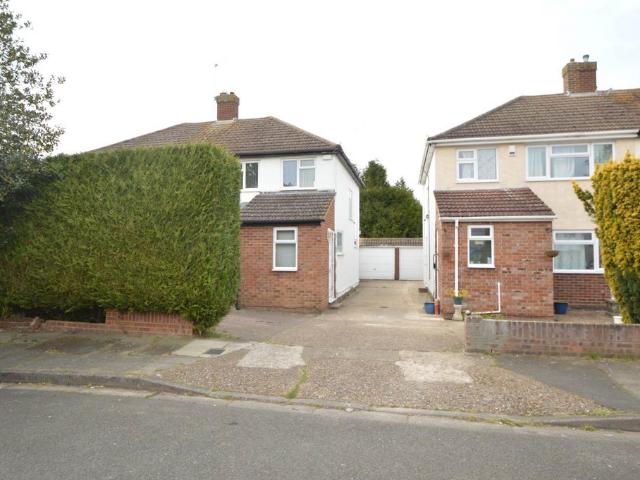 HANWORTH 3 bed semi detached house to rent £1,995 pcm £460 pw