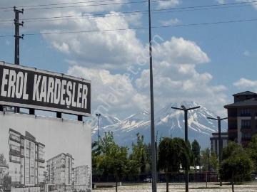 Han Gayrimenkulden Tacin'de Site İçerisinde 2+0 Kiralık Daire