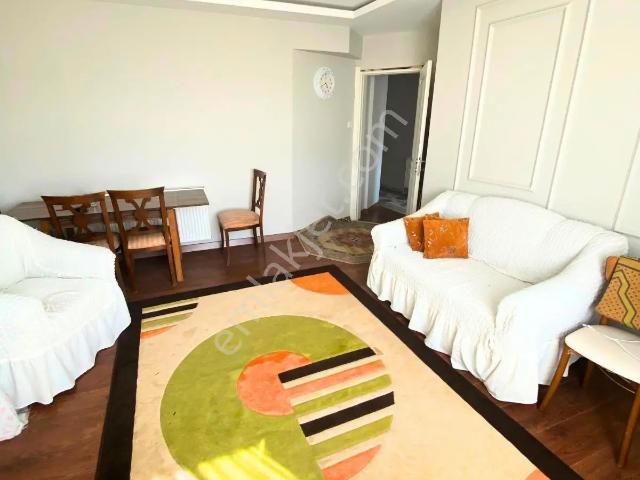 Han Emlak'tan | Altınova Mah. 3+1 Kiralık Teraslı eşyalı daire