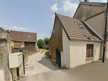 HANCHES / Location Maison 2 Pièces 28 m² Meublé