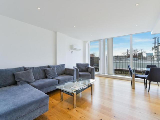 Hand Axe Yard, London, WC1X 8BD, United Kingdom | 3 bed duplex for rent #139401796 | Rentberry