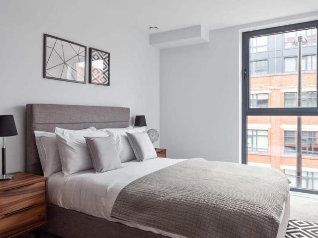 Hand Car Wash, Birchall Street, Highgate, B12 0AL, United Kingdom | 1 bed apartment for rent #140395880 | Rentberry