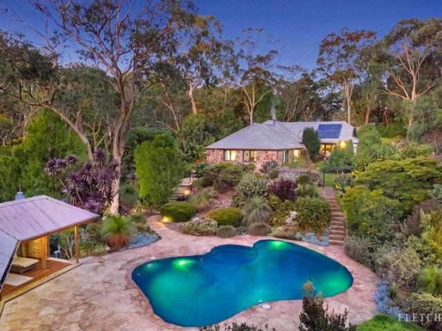 Handcrafted Sandstone Haven on 2.5 Acres with Lagoon Pool VIP Open Sat 10 October @ 3pm pre registration required