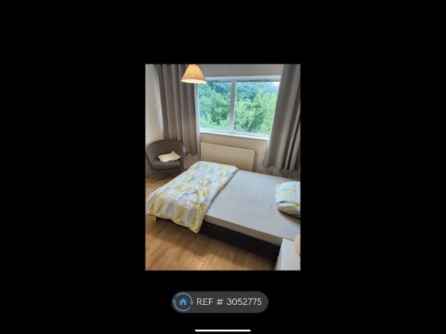 Handforth Lane, Halton Lodge, Runcorn WA7, Room to rent, £450 pcm | PrimeLocation