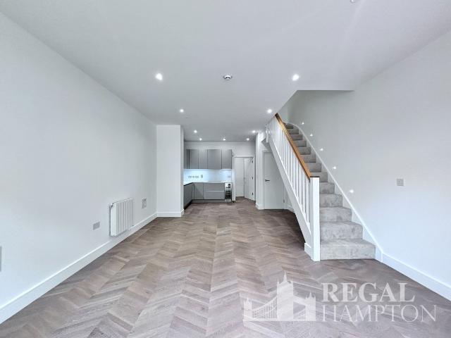 Handley Drive, Greenwich, London SE3, 4 bed terraced house to rent, £3,250 pcm | PrimeLocation