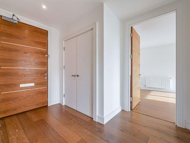 Handley Drive, Kidbrooke, London SE3, 2 bed flat to rent, £2,350 pcm | PrimeLocation