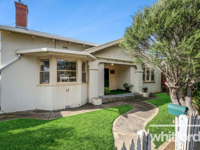 Handsome Californian bungalow in prime East Geelong