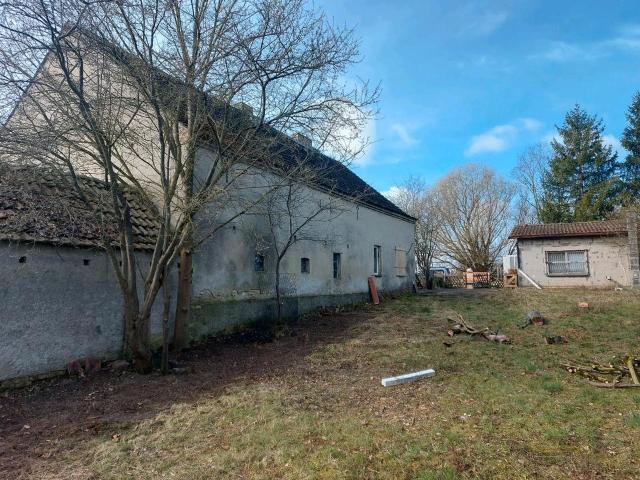 Handwerker aufgepasst 2 Häuser und 4000 qm Land