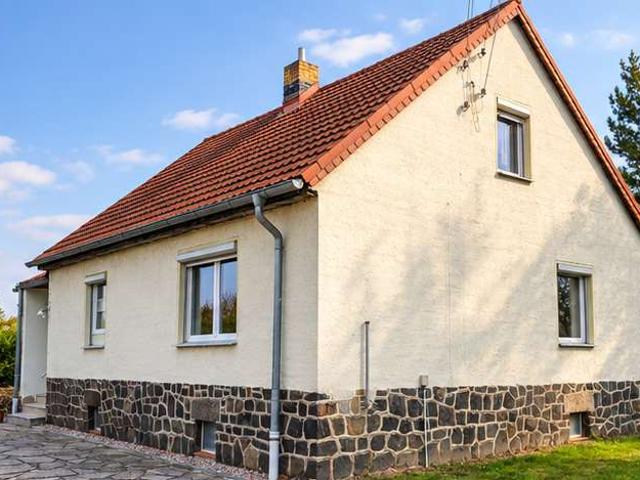 Handwerker aufgepasst! Einzigartiges Grundstück in Alleinlage mit Gebäude und Nebengebäude